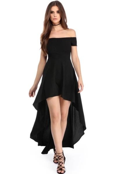Vestido Negro Con Escote Bardot Y Cola